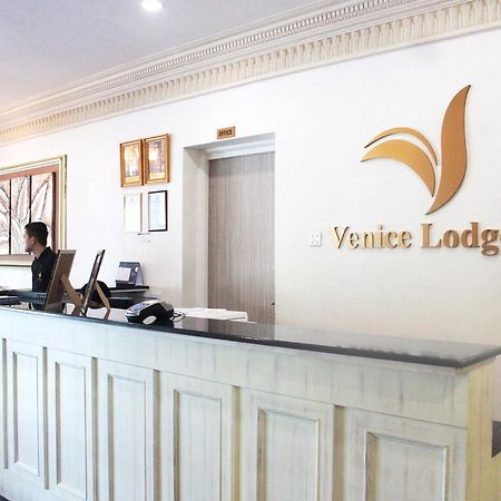 Venice Lodge Bandar Seri Begawan Ngoại thất bức ảnh