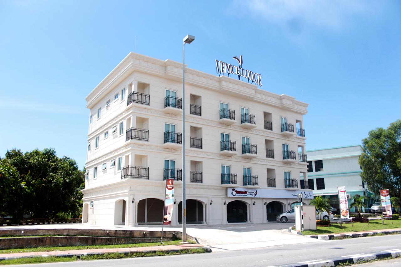 Venice Lodge Bandar Seri Begawan Ngoại thất bức ảnh