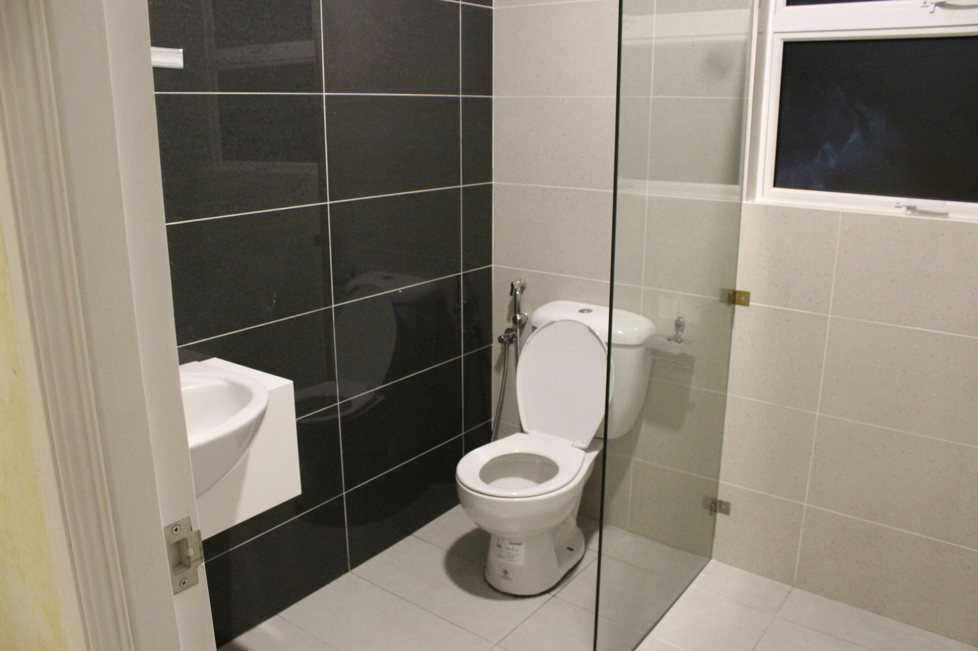 Venice Lodge Bandar Seri Begawan Ngoại thất bức ảnh