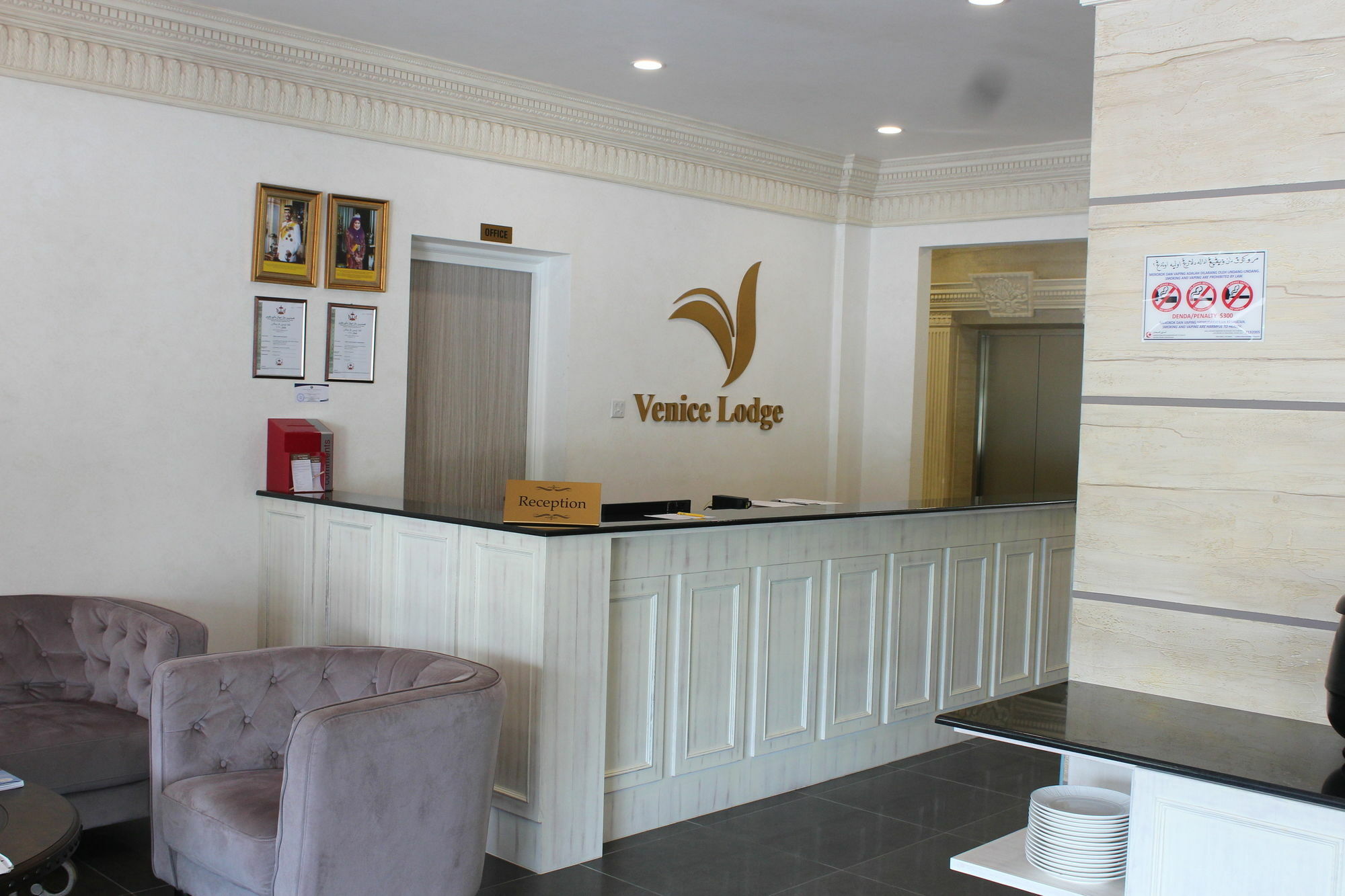 Venice Lodge Bandar Seri Begawan Ngoại thất bức ảnh